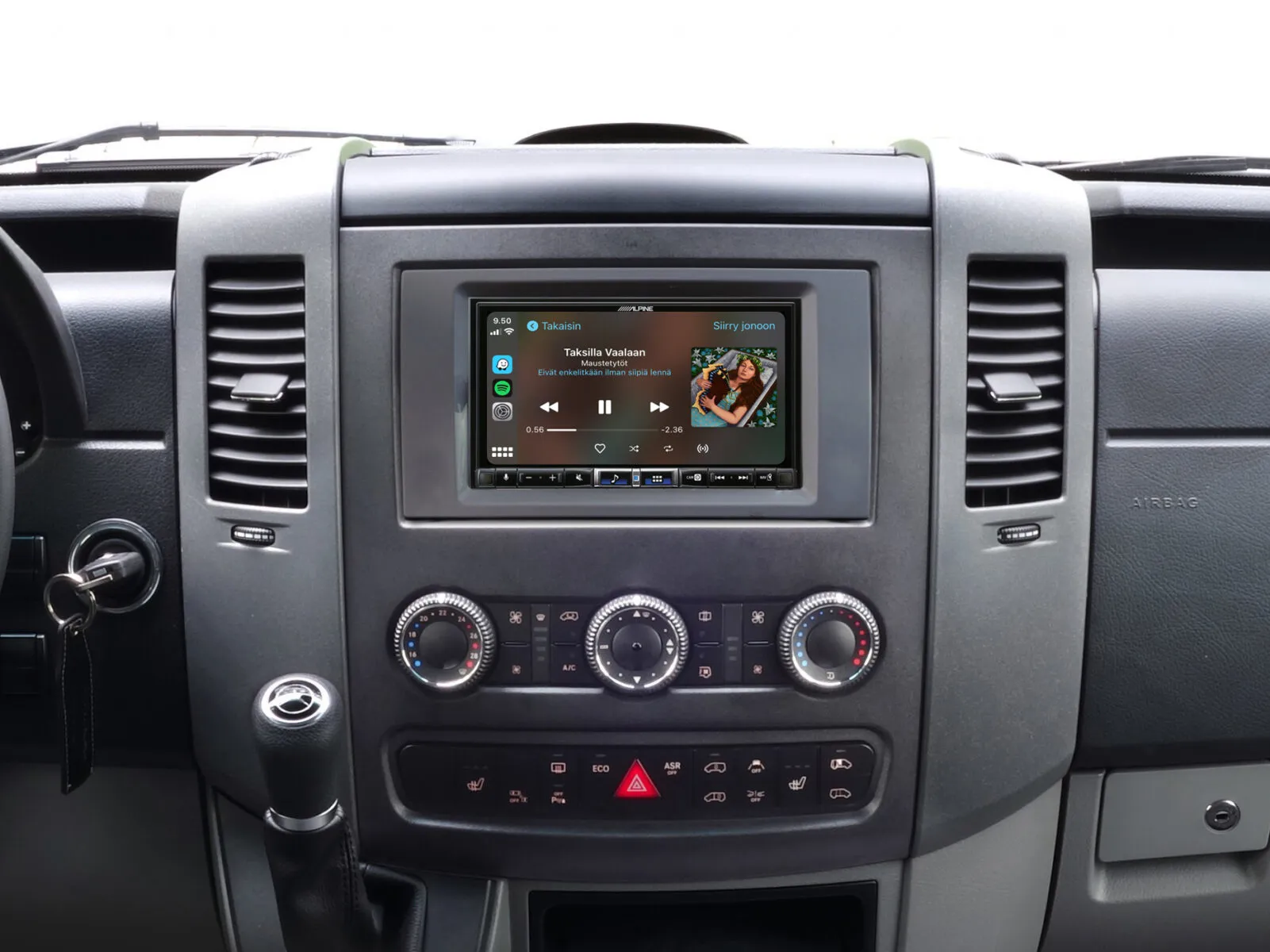 Alpine ILX-705D-Sprinter