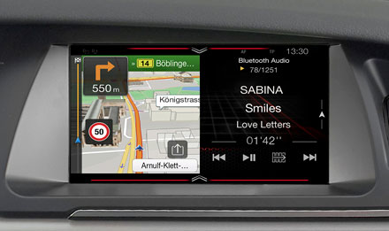 Audi A4 Navigation One Look Display X703D A4 Alpine X703D Audi -soitin A4, A5, Q5 Navigointi TomTom kartoilla ja 3v. ilmaisilla päivityksillä Apple CarPlay Android Auto 7″ kosketusnäyttö Bluetooth, USB, AuxIn, HDMI In / Out, ym.ym.HUOMIO: X703D soittimen asentaminen EI onnistu kotikonstein, joten soittimen asennuttamiseen suosittelemme käyttämään ammattitaitoista asentamoa. Yhteensopiva: Audi A5 2007-2016 (Chorus, Concert, Symphony) Ei autoihin, joissa Audi MMI Navigation tai Navigation plus Audi A4 2007-2015 (Chorus, Concert, Symphony) Ei autoihin, joissa Audi MMI Navigation tai Navigation plus HUOMIO: Audi A4 ja Audi A5 vaativat aina G-KTX-A4L asennussarjan, joka myydään erikseen. Audi Q5 2009-2015 (Chorus, Concert, Symphony) Ei autoihin, joissa Audi MMI Navigation tai Navigation plus HUOMIO: Audi Q5 vaatii aina G-KTX-Q5L asennussarjan, joka myydään erikseen.