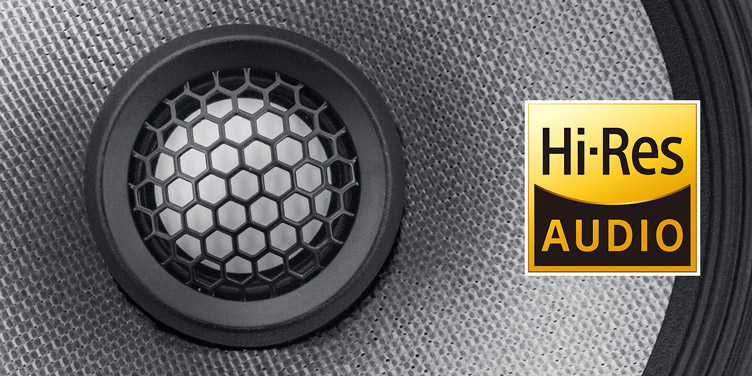R2 S65 Hi Res Audio Certified Hard Dome Tweeter Alpine R2-S65 2-Tie 6.5" Koaksiaalit Täysin uudistettu Alpine R-sarjan koaksiaalikaiutin. Alpine uudisti koko R-Series kaiutinmallistonsa ja kaikki uudet mallit ovat nyt Hi-Res Audio sertifioituja, joissa toistoalue ulottuu jopa 40 kilohertsiin saakka!