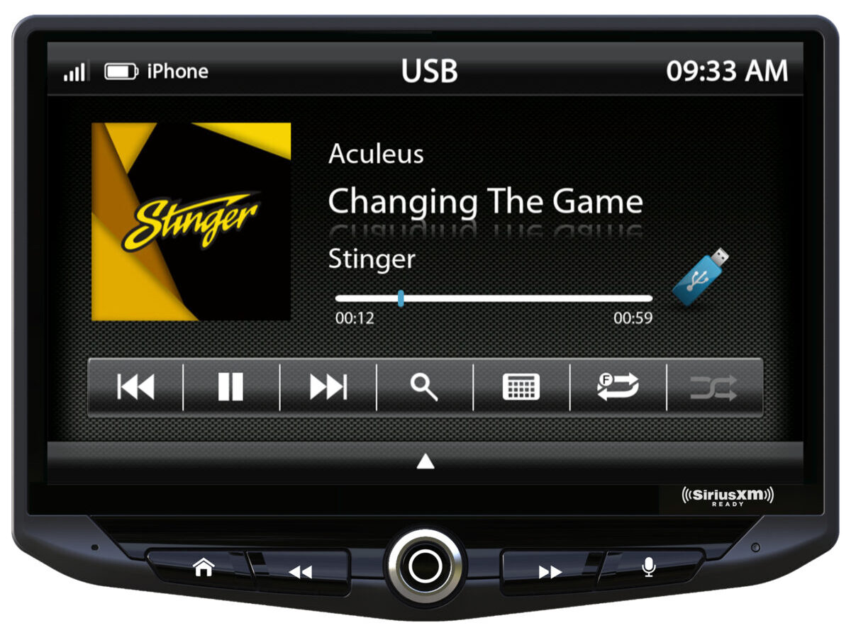 UN1810 USBMusic e1685688299434 Stinger HEIGH10 10" multimediasoitin Stingerin 10″ näytöllä oleva multimediasoitin. Apple CarPlay Android Auto Bluetooth RDS- ja DAB virittimet Neljän kameran sisääntulot Optinen lähtö